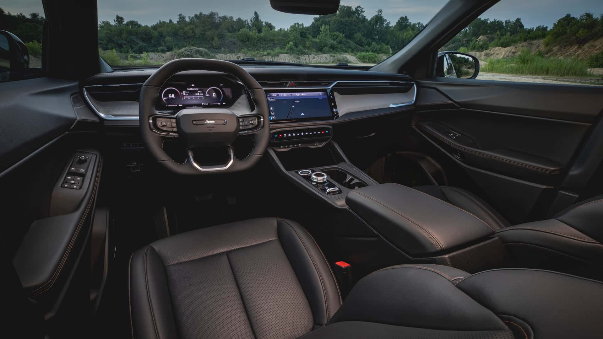 Interno della nuova Jeep Cherokee 2026 Interno della nuova Jeep Cherokee 2026