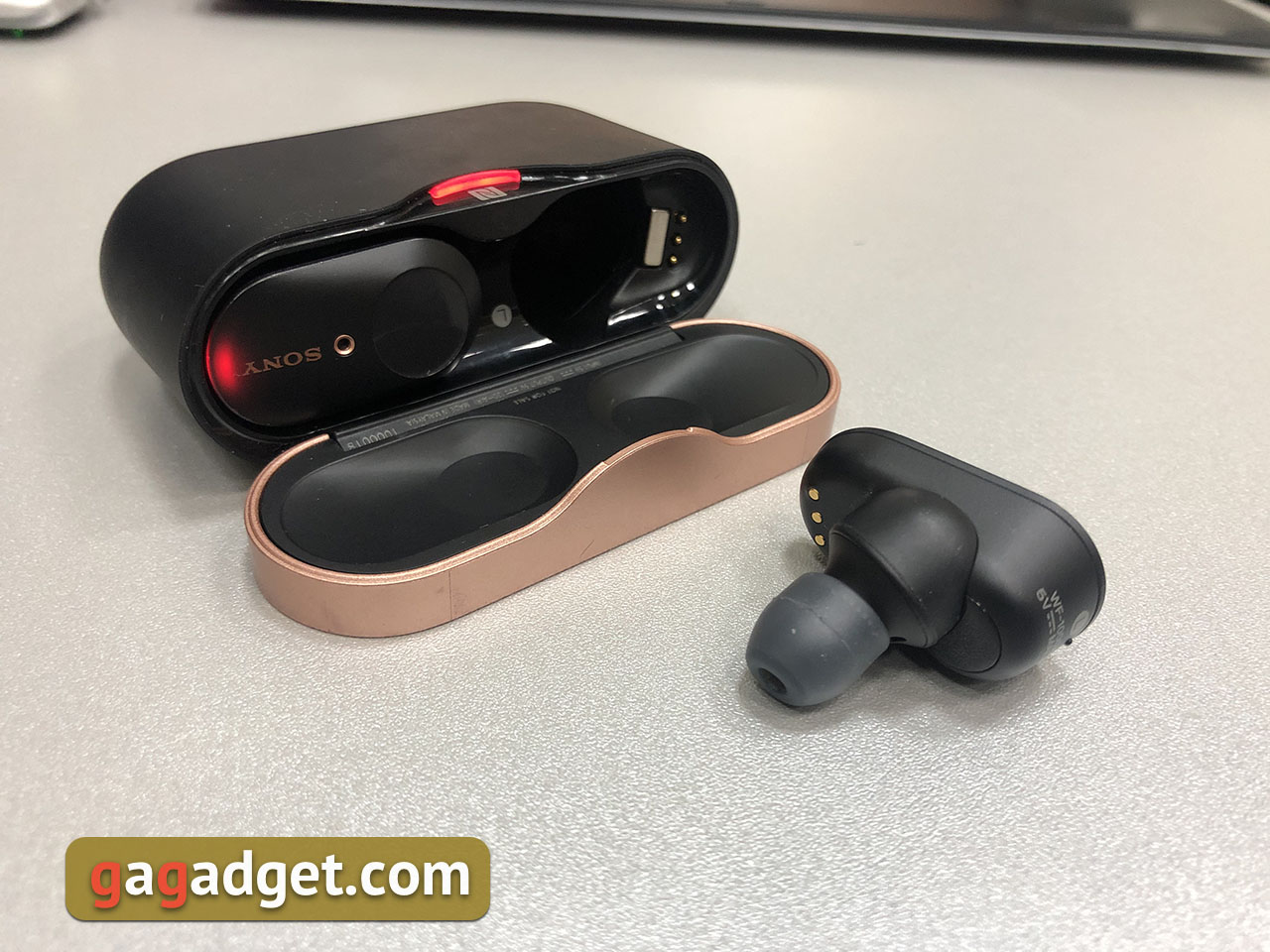 Recensione Sony WF-1000XM3: cuffie true wireless con cancellazione del rumore intelligente Recensione Sony WF-1000XM3: cuffie true wireless con cancellazione del rumore intelligente