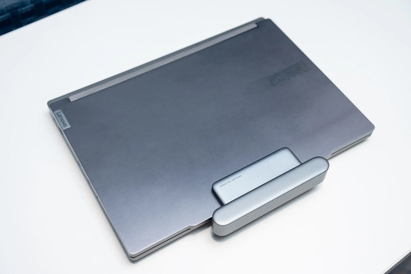 Presentazione del ThinkBook 3D di Lenovo