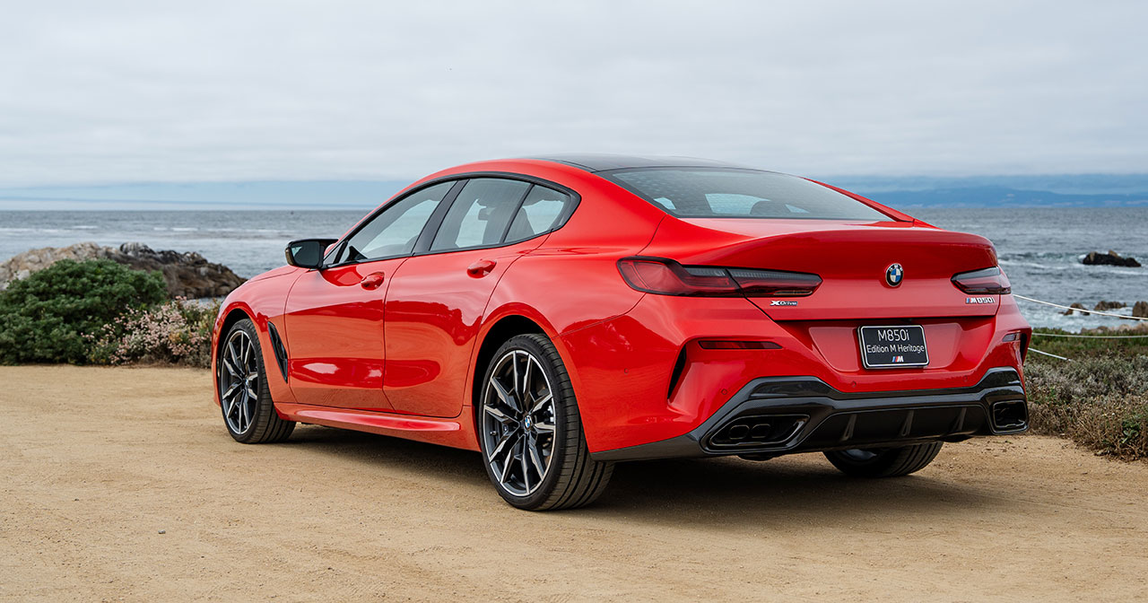 Vista generale della BMW M850i Edition M Heritage Vista generale della BMW M850i Edition M Heritage