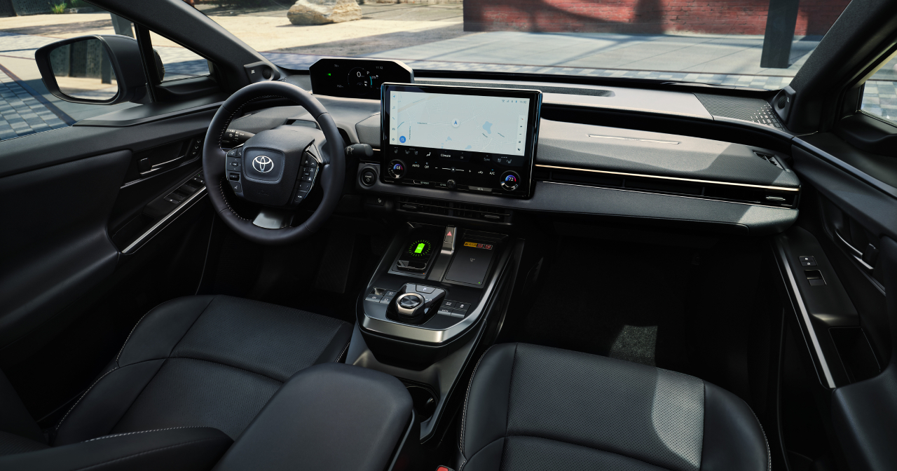 Interni del nuovo Toyota bZ Interni del nuovo Toyota bZ