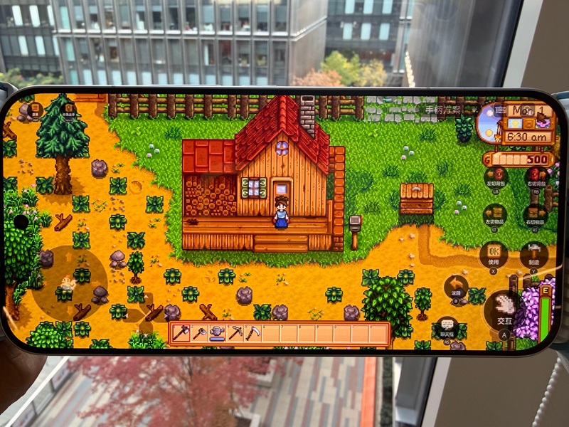 Image of Redmi K90 in gameplay Image of Redmi K90 in gameplay