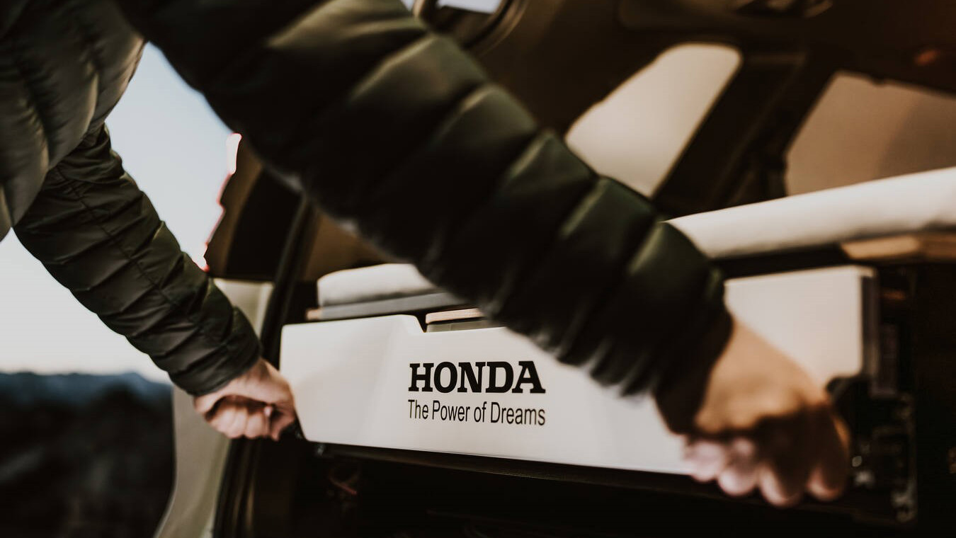 Campeggio con Honda CR-V Dream Pod Campeggio con Honda CR-V Dream Pod