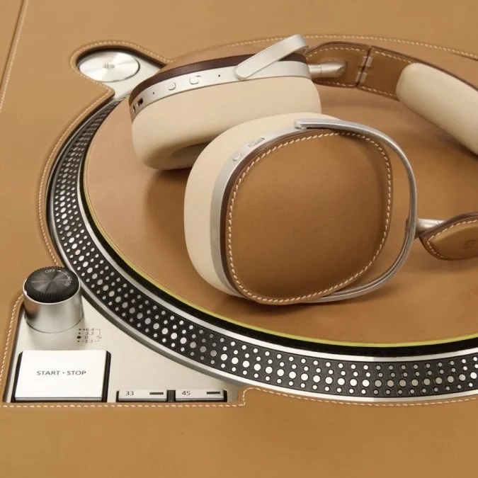 Cuffie Hermès Cuffie Hermès