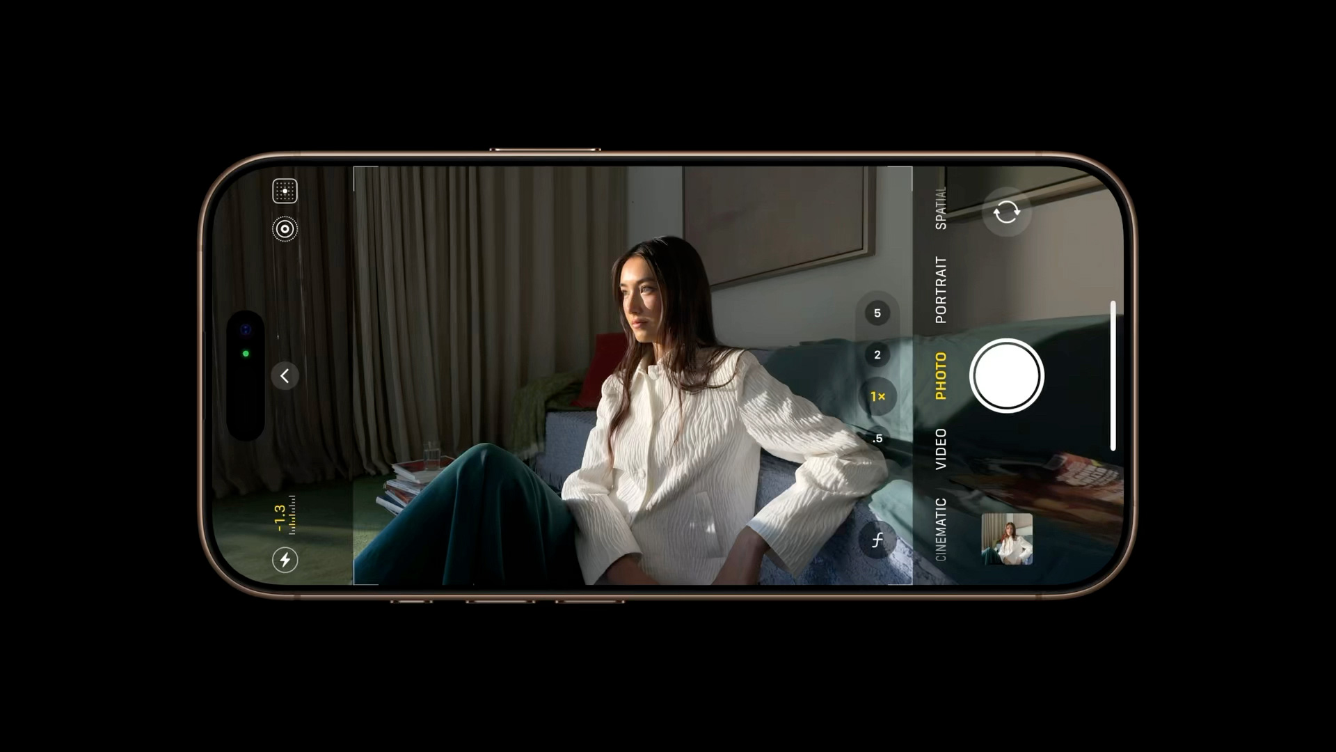 Controllo fotocamera Apple iPhone 16 Pro Controllo fotocamera Apple iPhone 16 Pro