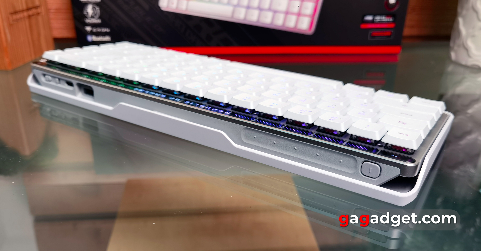 Огляд ASUS ROG Falchion RX Low Profile Огляд ASUS ROG Falchion RX Low Profile