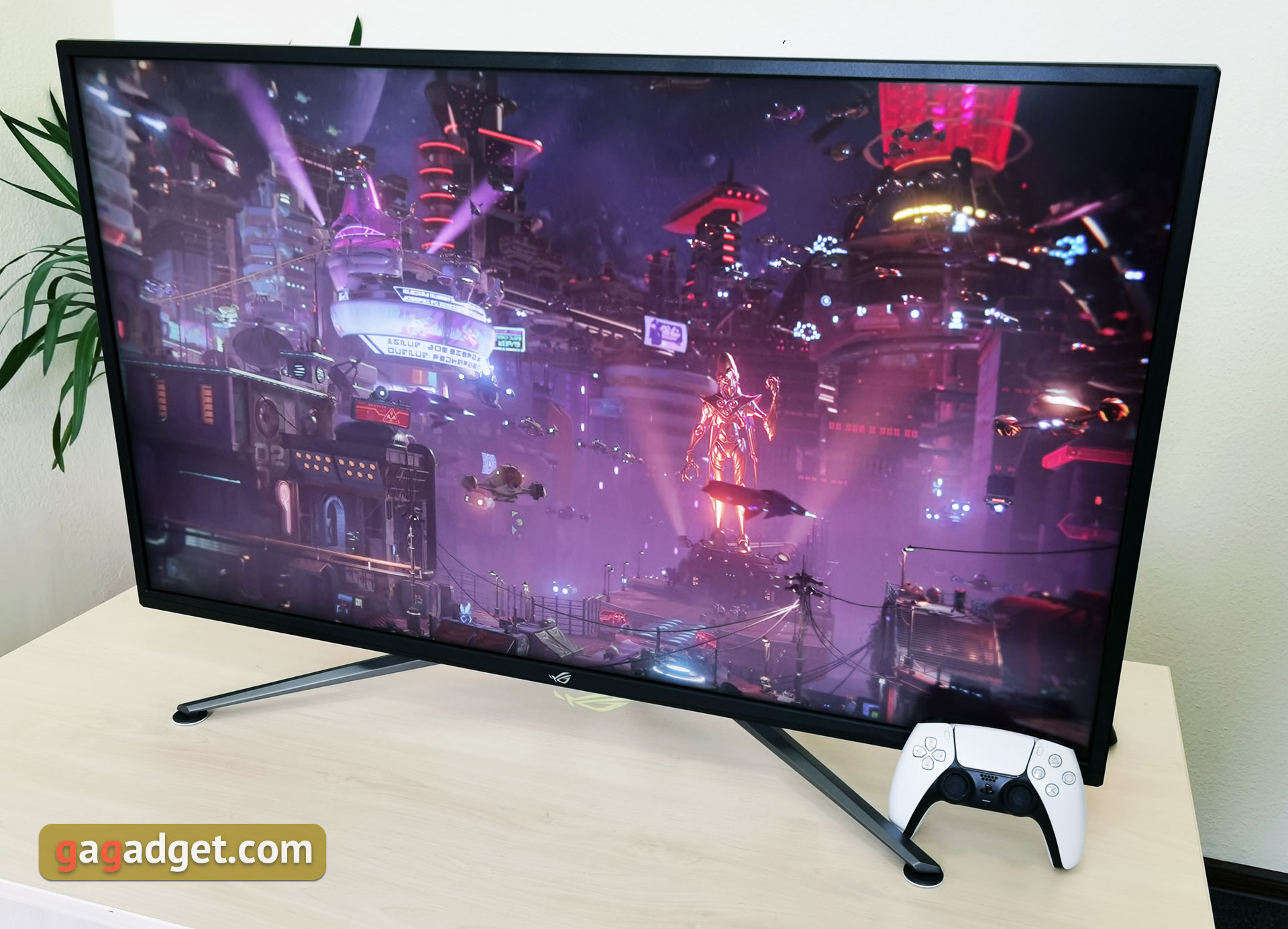 Recensione ASUS ROG Strix XG43UQ: il miglior monitor per le console di gioco di prossima generazione Recensione ASUS ROG Strix XG43UQ: il miglior monitor per le console di gioco di prossima generazione