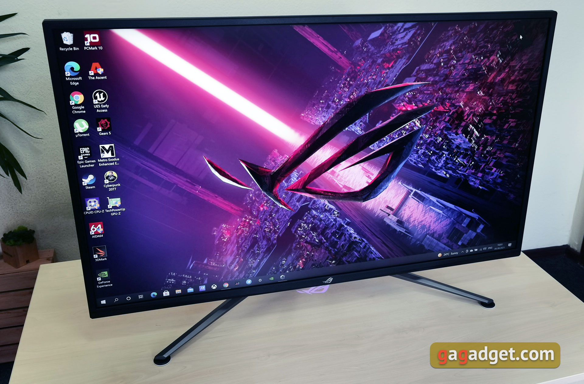 Recensione ASUS ROG Strix XG43UQ: il miglior monitor per le console di gioco di prossima generazione-4 Recensione ASUS ROG Strix XG43UQ: il miglior monitor per le console di gioco di prossima generazione-4