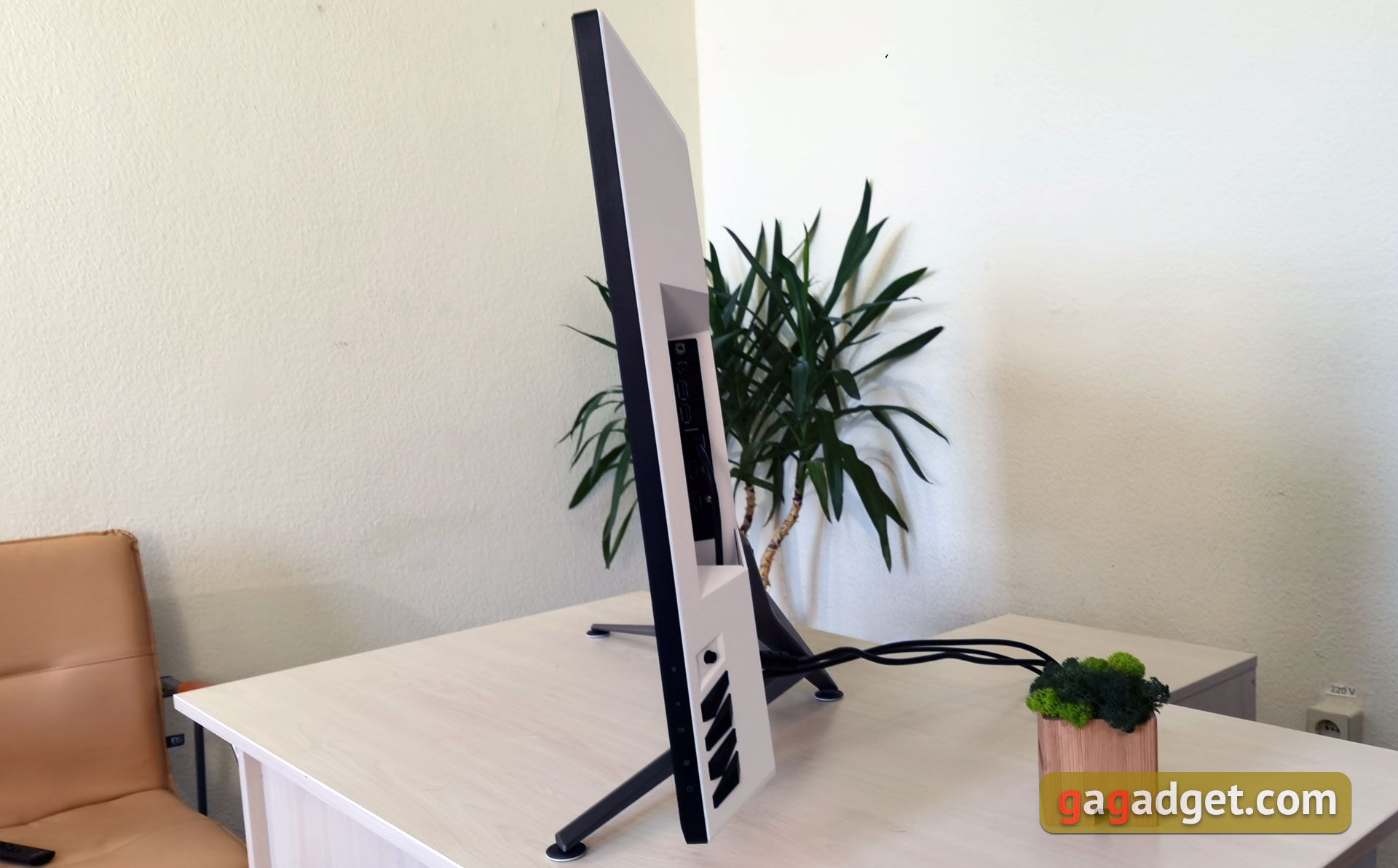 Recensione ASUS ROG Strix XG43UQ: il miglior monitor per le console di gioco di prossima generazione-31 Recensione ASUS ROG Strix XG43UQ: il miglior monitor per le console di gioco di prossima generazione-31