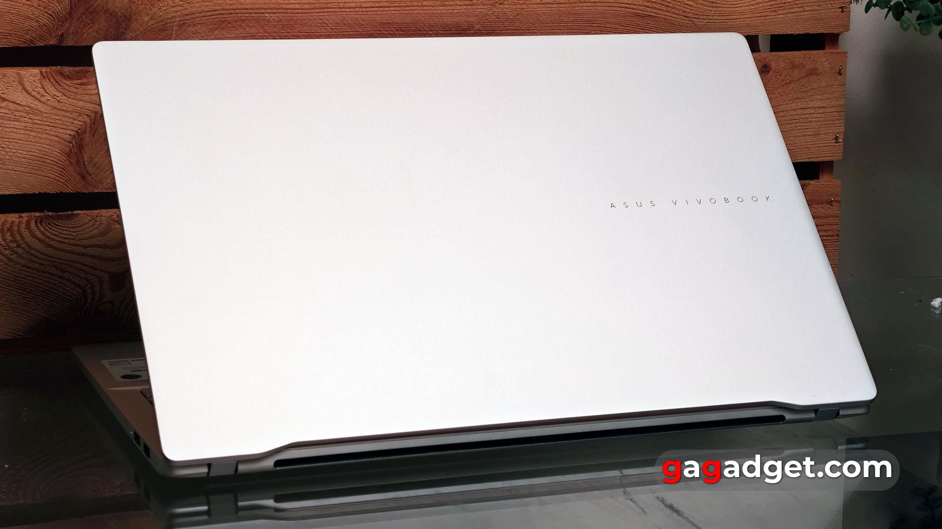 ASUS Vivobook S 15 Overview: Design ASUS Vivobook S 15 Overview: Design
