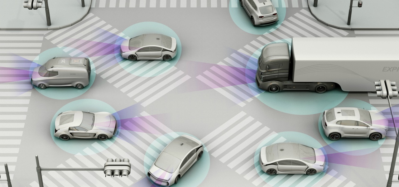 Il governatore della California veta la legge che impone l'obbligo di guidare i camion robotizzati