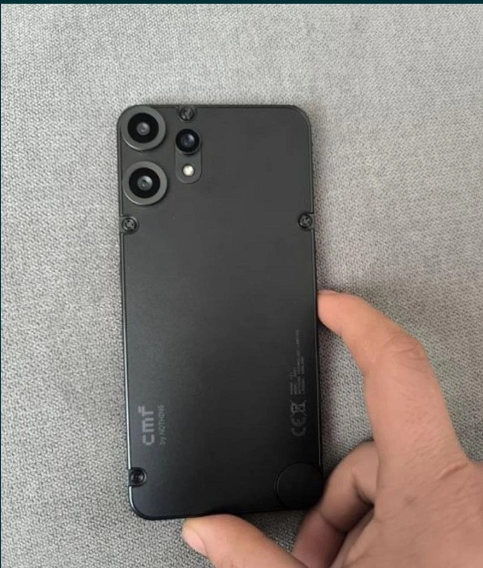 CMF Phone 2 foto trapelata