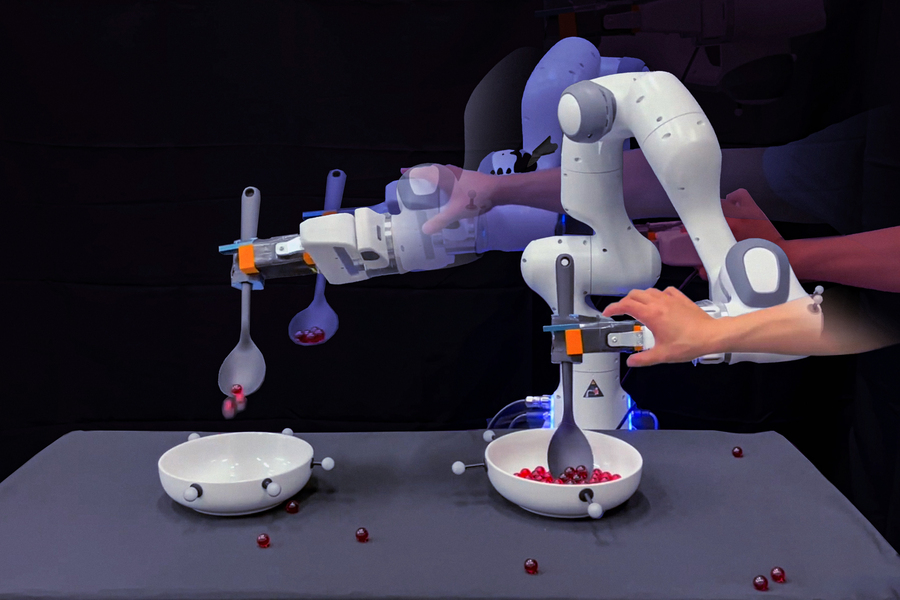 Grandi modelli linguistici insegneranno ai robot da compagnia a correggere gli errori da soli