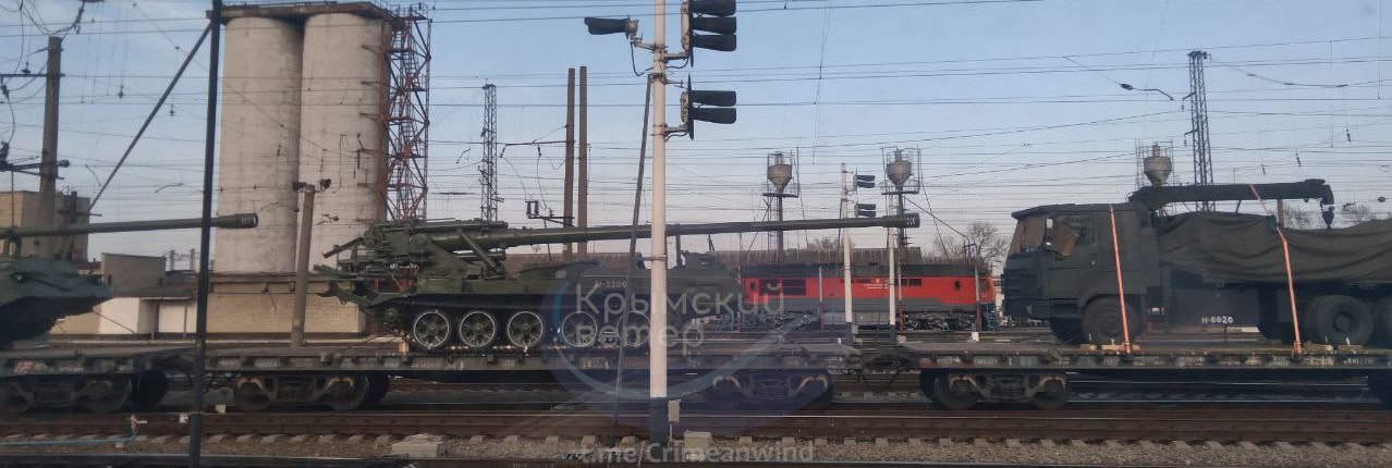 Sistema di difesa aerea Koksan su un treno nella Crimea occupata