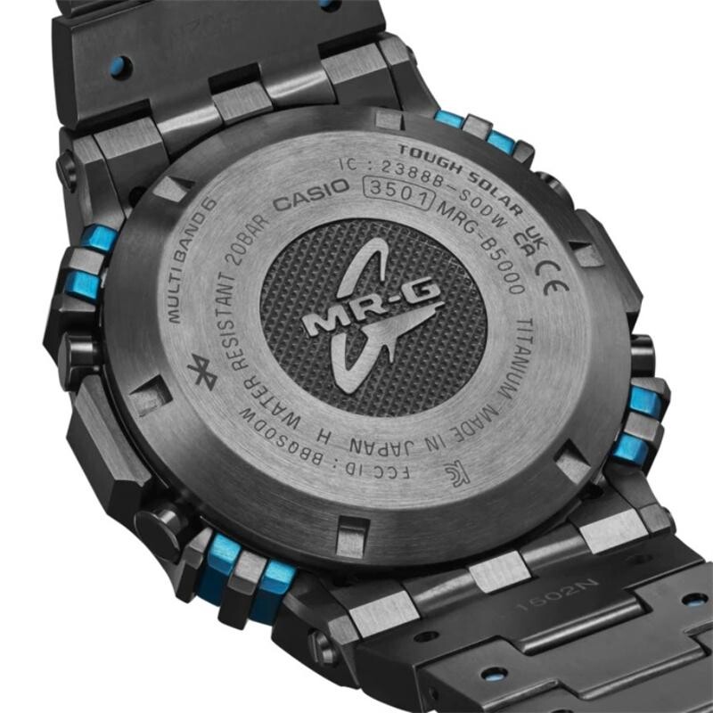 Orologio Casio MRG-B5000BA-1JR con funzioni Bluetooth e Tough Solar Orologio Casio MRG-B5000BA-1JR con funzioni Bluetooth e Tough Solar