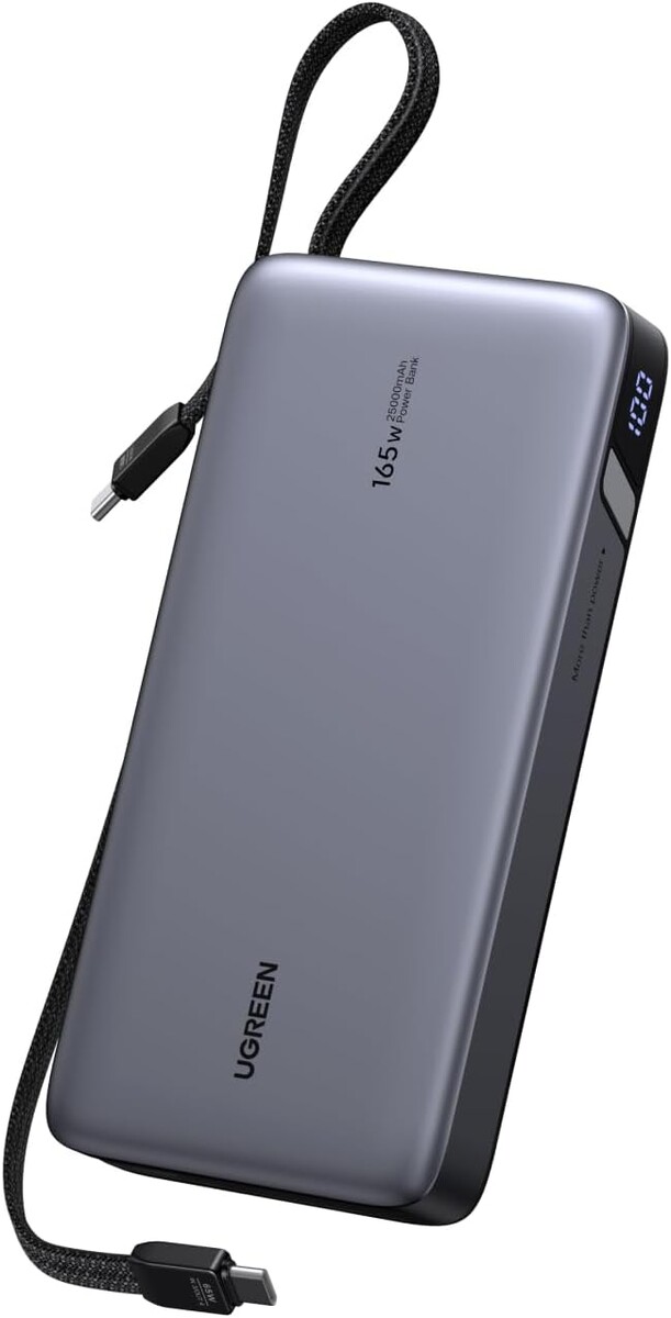 Ugreen power bank con due cavi USB-C integrati