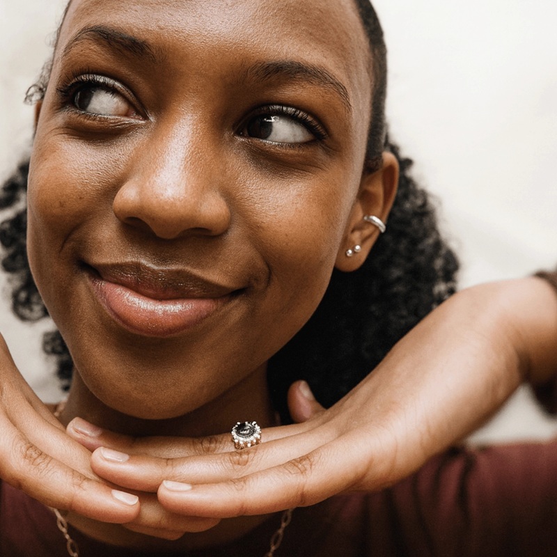 Vista posteriore orecchini intelligenti Lumia 2