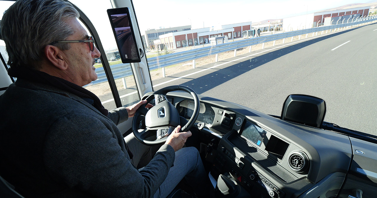 Test di MAN Lion's Coach E con focus sull'elettrificazione Test di MAN Lion's Coach E con focus sull'elettrificazione