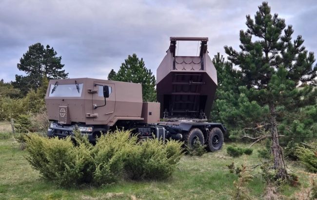 MLRS Foudre. Illustrazione: Turgis Gaillard