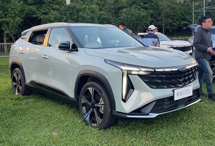 AvtoVAZ ha presentato la LADA Azimut, che è in realtà un crossover Geely Boyue Cool-2 Geely Boyue Cool