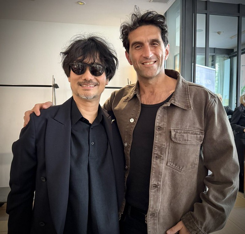 Kojima con Jozef Fares Kojima con Jozef Fares