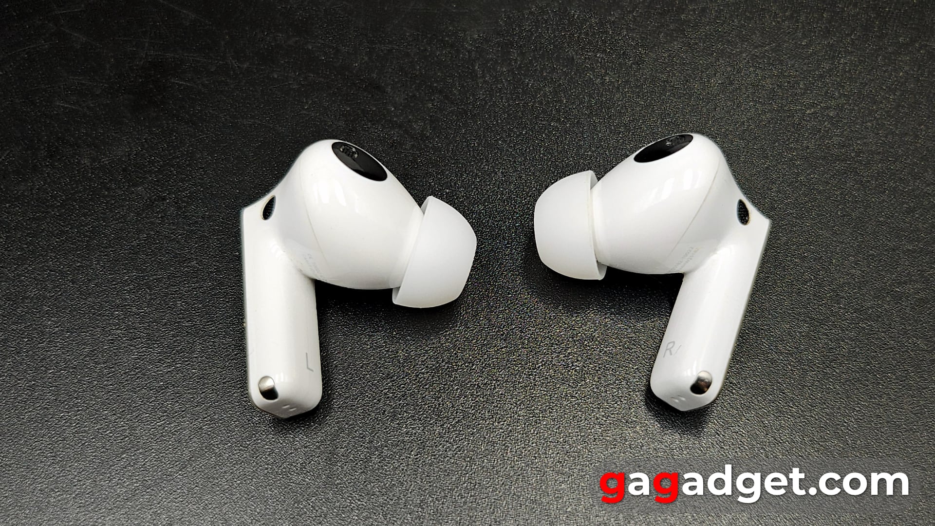 Cancellazione del rumore con effetto memoria: recensione delle cuffie Huawei FreeBuds Pro 4 TWS-11 Cancellazione del rumore con effetto memoria: recensione delle cuffie Huawei FreeBuds Pro 4 TWS-11