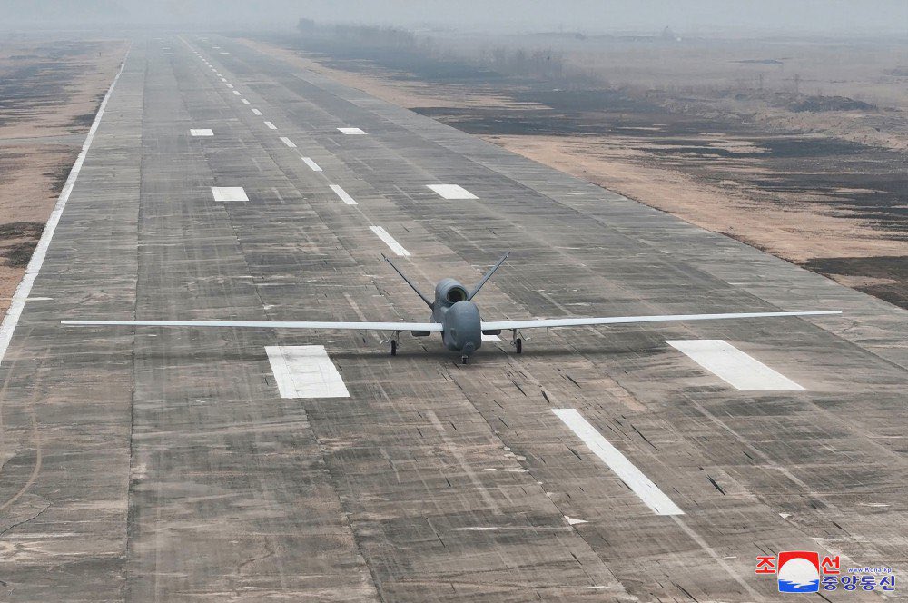 Saebyeol-4 - un nuovo drone strategico della RPDC Saebyeol-4 - un nuovo drone strategico della RPDC
