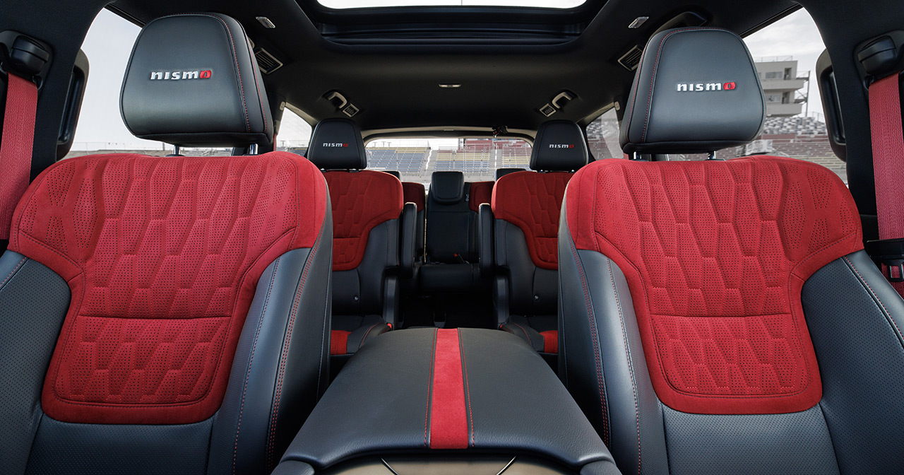 In un test drive della Nissan Armada NISMO. In un test drive della Nissan Armada NISMO.
