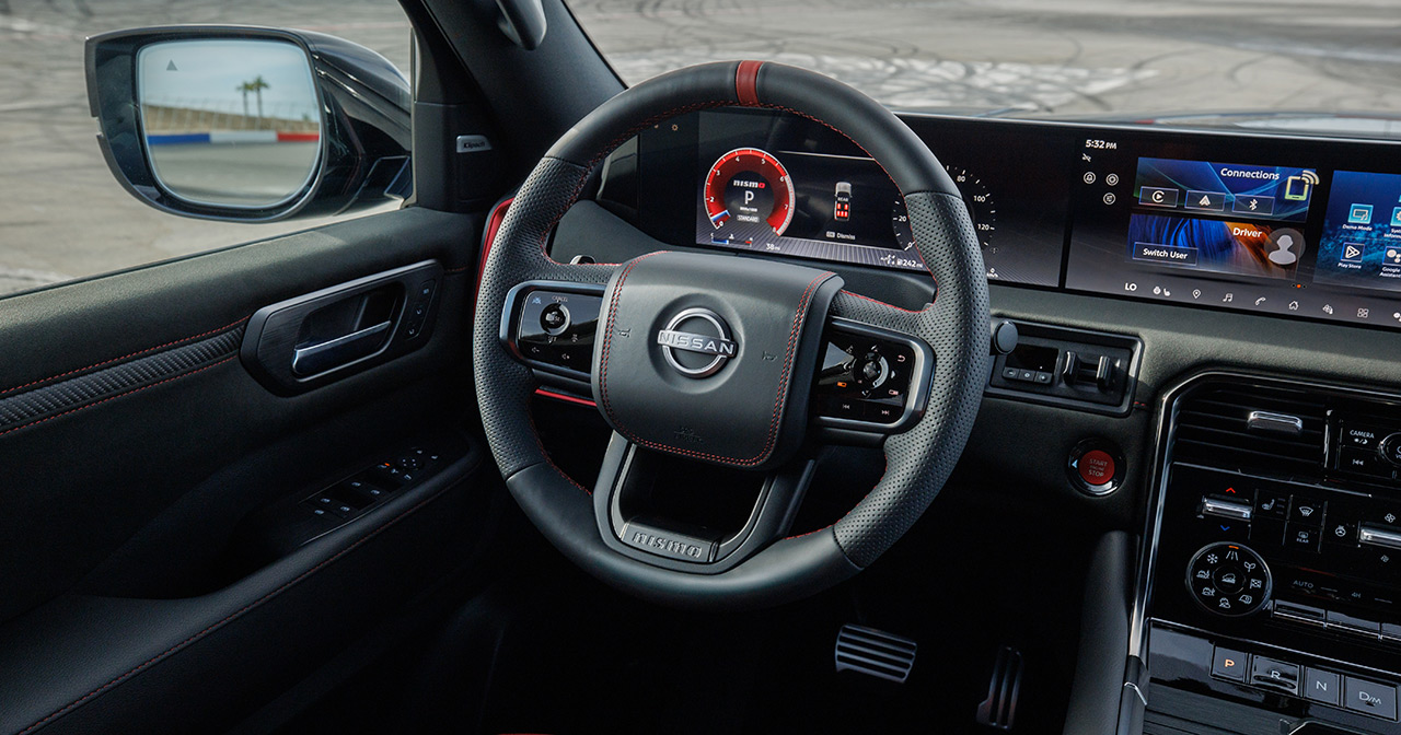 Interno della Nissan Armada NISMO Interno della Nissan Armada NISMO