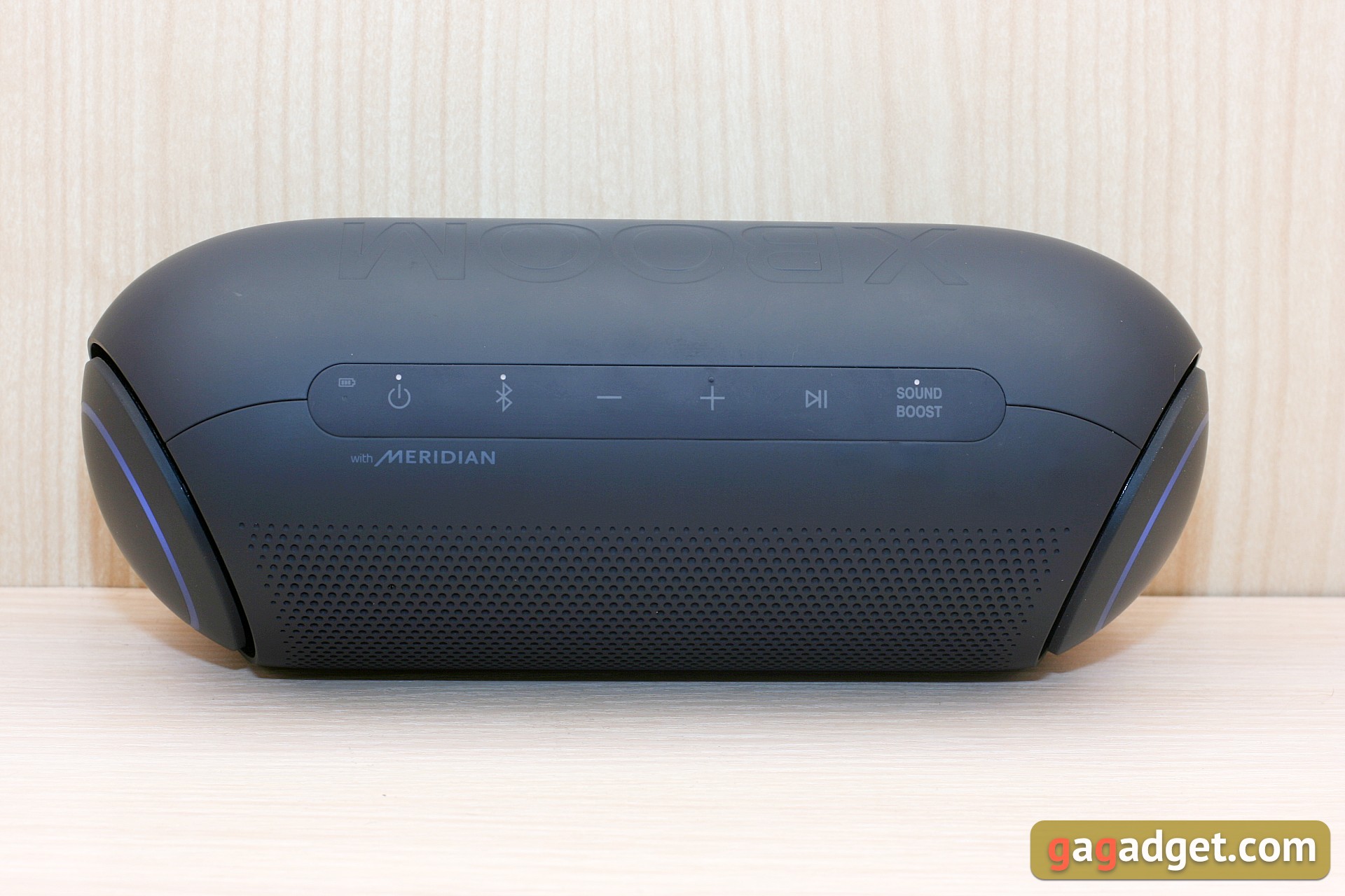 Panoramica della gamma di altoparlanti Bluetooth LG XBOOM Go: il magico pulsante "Sound Boost-37