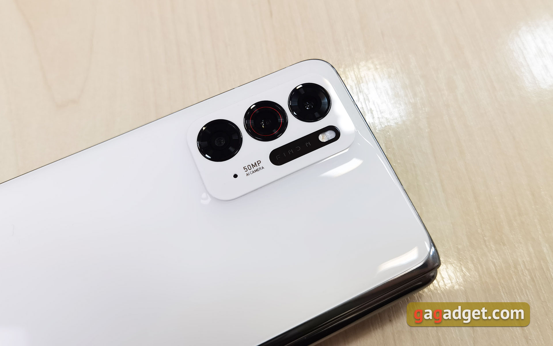 Recensione OPPO Find N: flip-phone pieghevole con schermo non pieghevole-268
