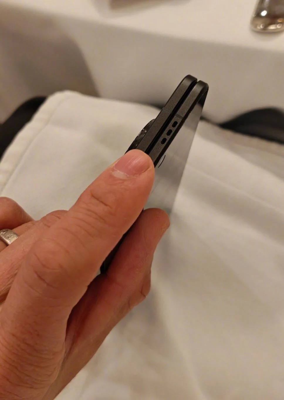 Oppo Find N5: immagine aggiuntiva Oppo Find N5: immagine aggiuntiva