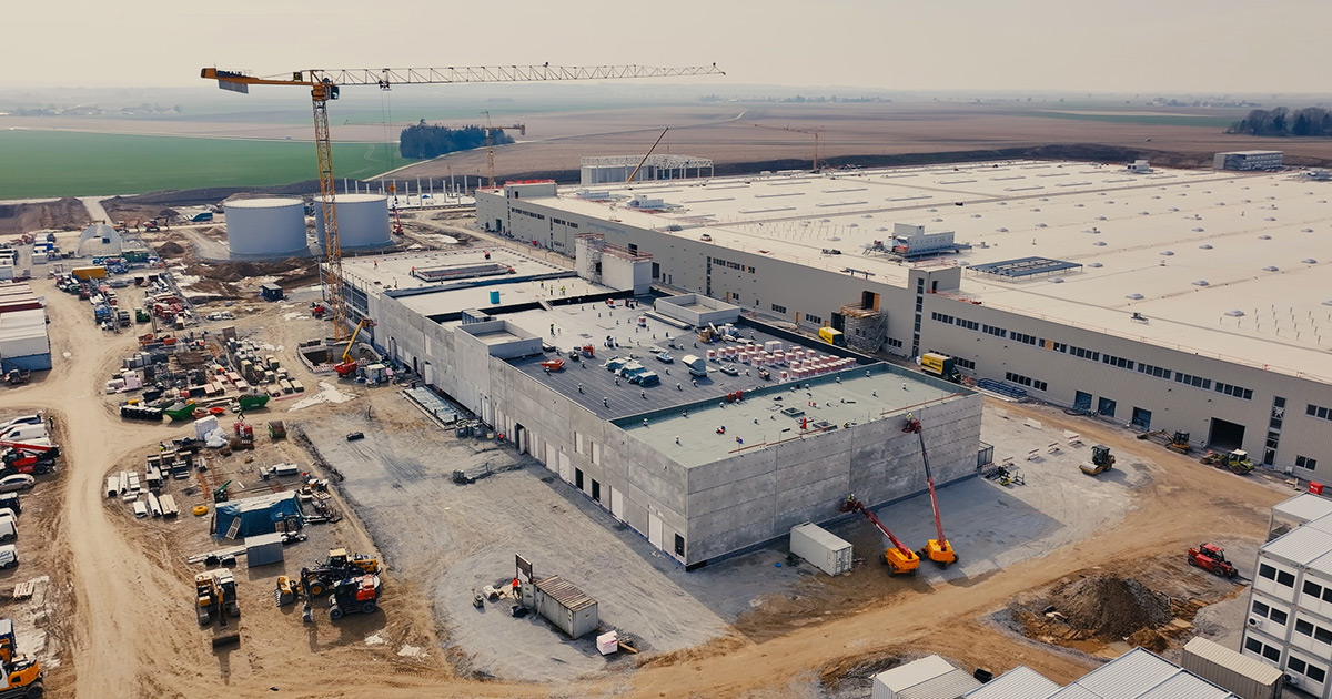 Centro energetico, centro di assistenza e caserma dei pompieri
