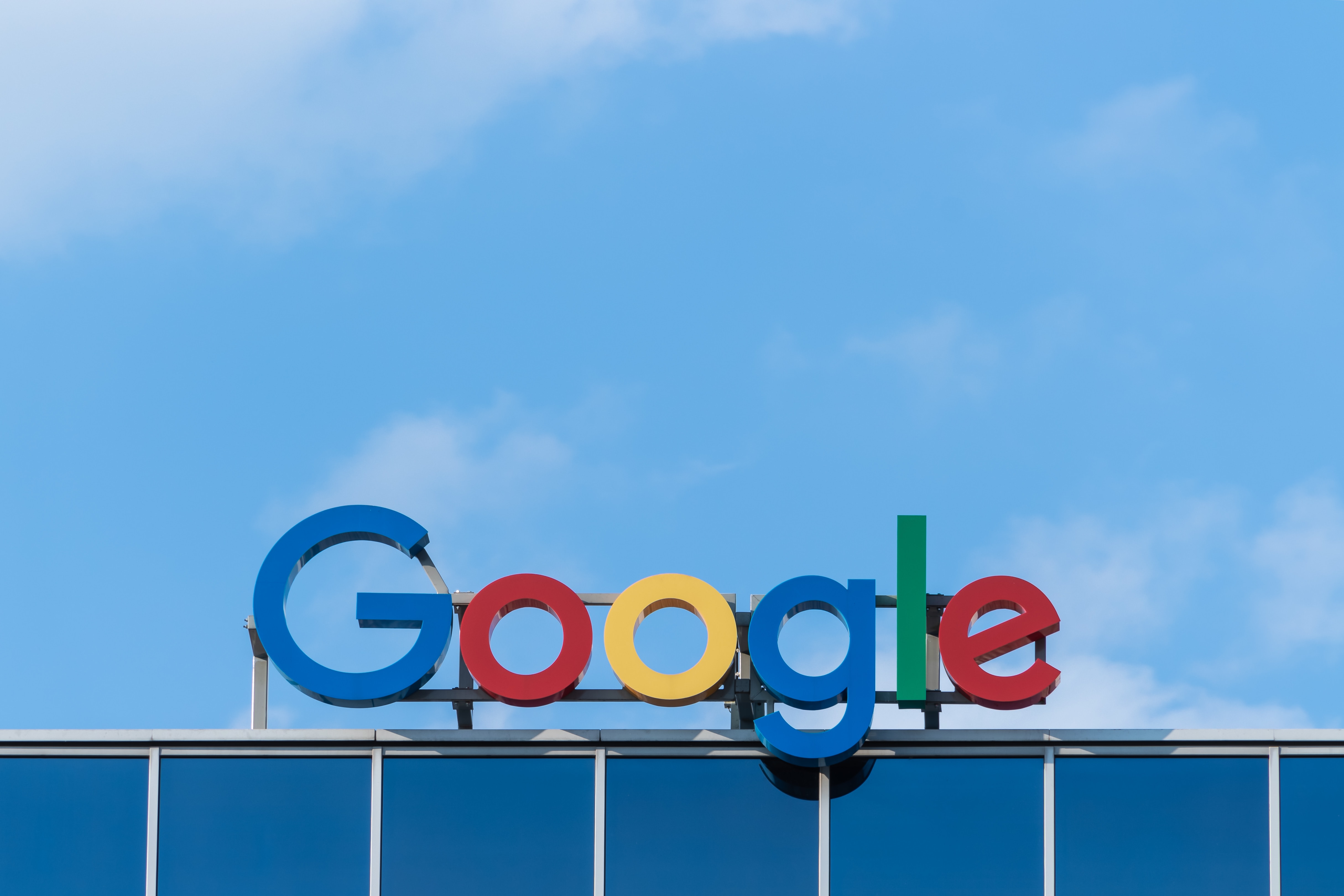 Google ha posticipato il lancio della sua intelligenza artificiale Gemini al 2024 Google ha posticipato il lancio della sua intelligenza artificiale Gemini al 2024