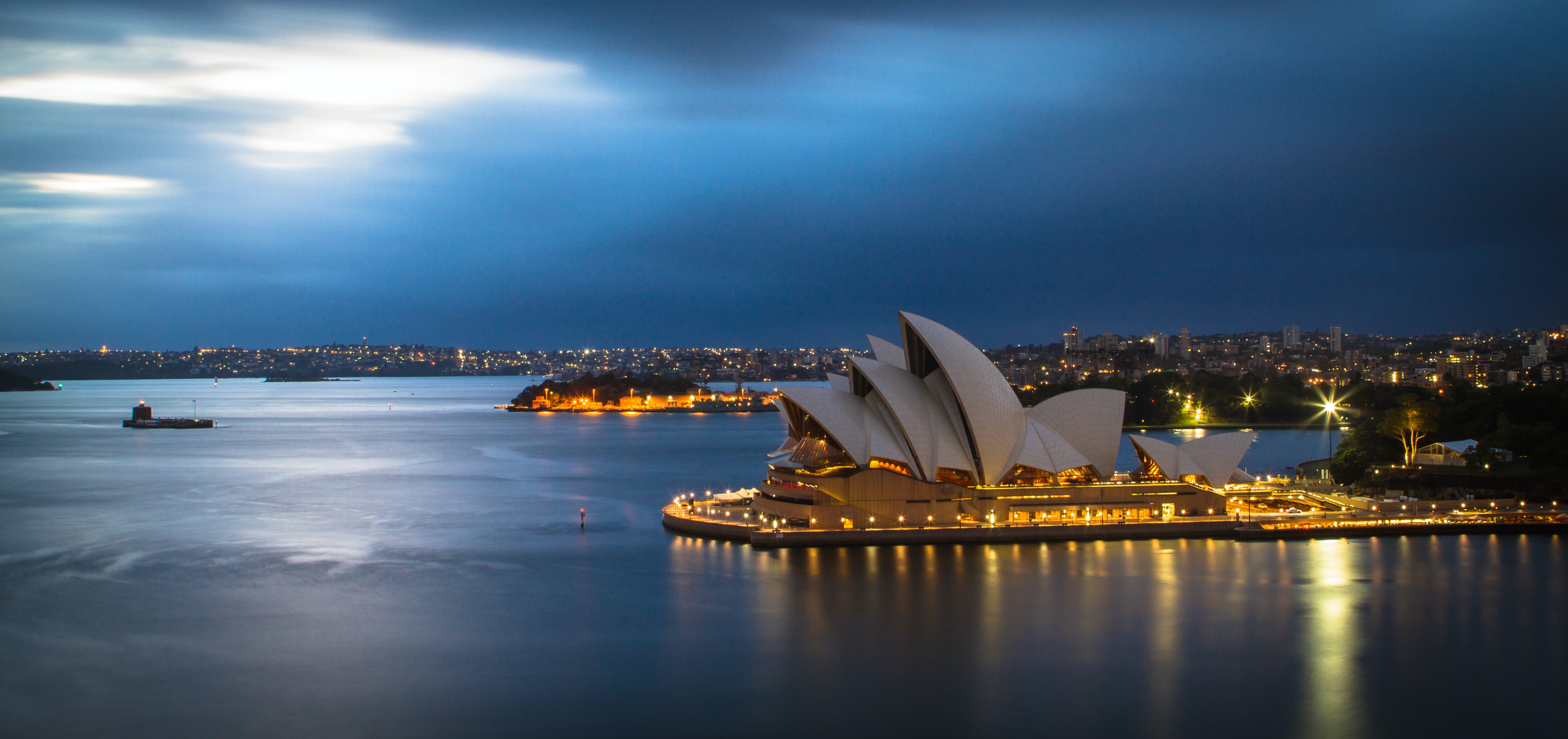 L'Australia intende rafforzare la regolamentazione sull'intelligenza artificiale