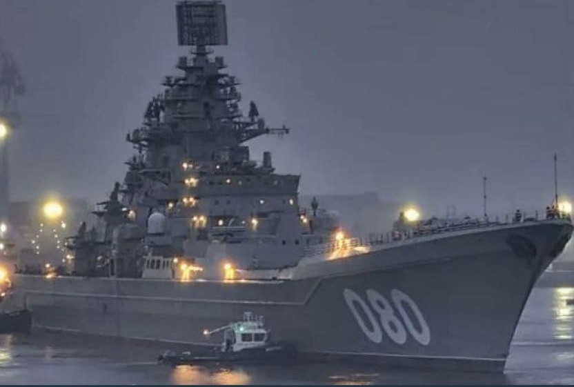 L'incrociatore a propulsione nucleare Admiral Nakhimov in fase di collaudo
