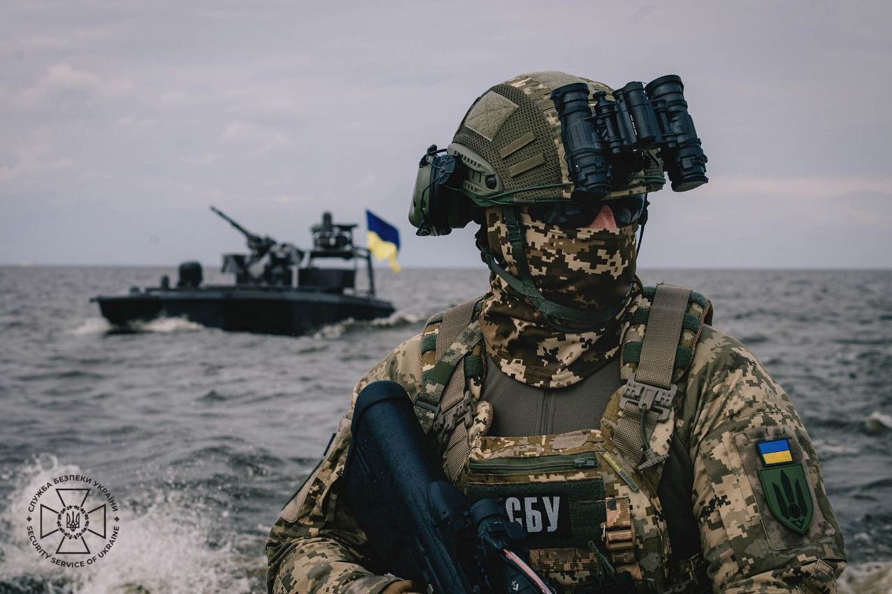 SSU ha mostrato una nuova generazione di droni marini Sea Baby: ora con una mitragliatrice e MLRS (video)-9 Image of updated Sea Baby in open sea