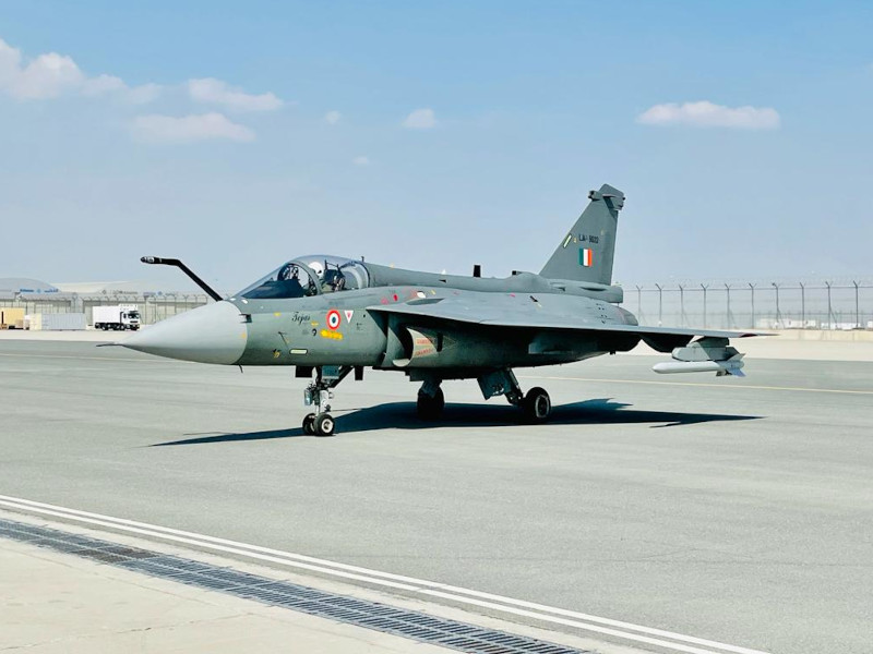 Il caccia Tejas di progettazione indiana Il caccia Tejas di progettazione indiana