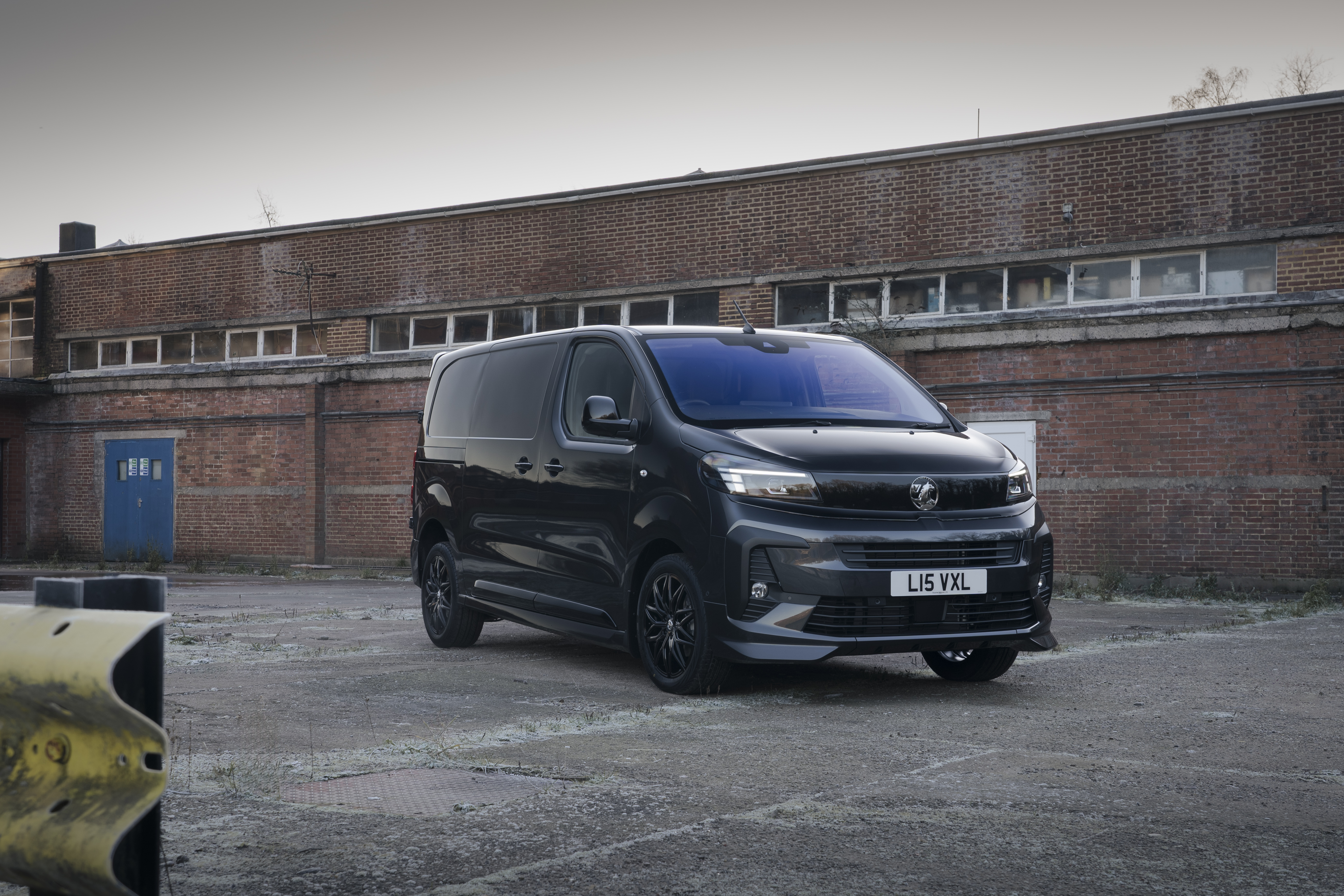 Vauxhall Vivaro GS vista esterna 1