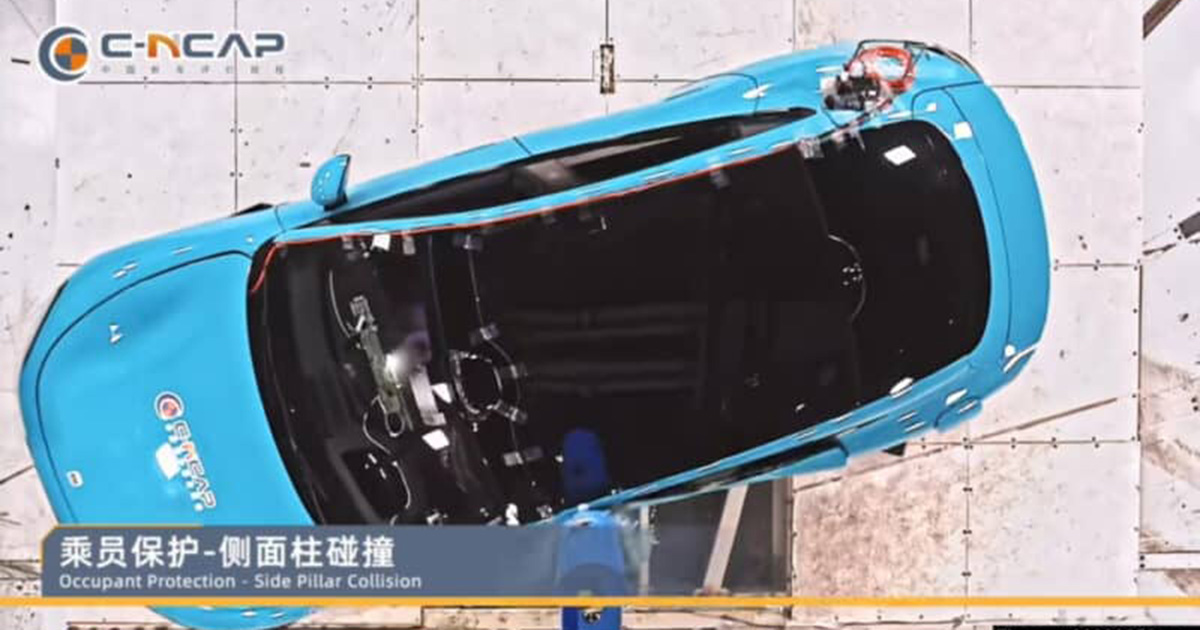 Xiaomi SU7: crash test Xiaomi SU7: crash test. Illustrazione: Carnewschina
