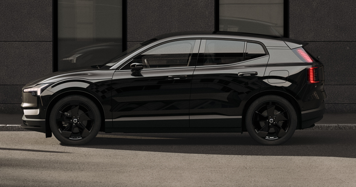 Volvo EX30 Black Edition interno Indigo