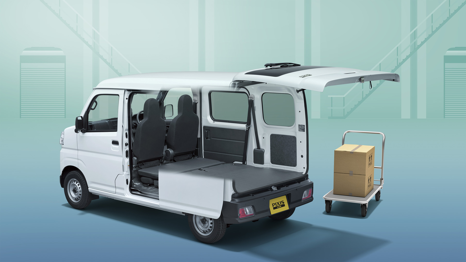 Vista frontale della Toyota Pixis Van BEV