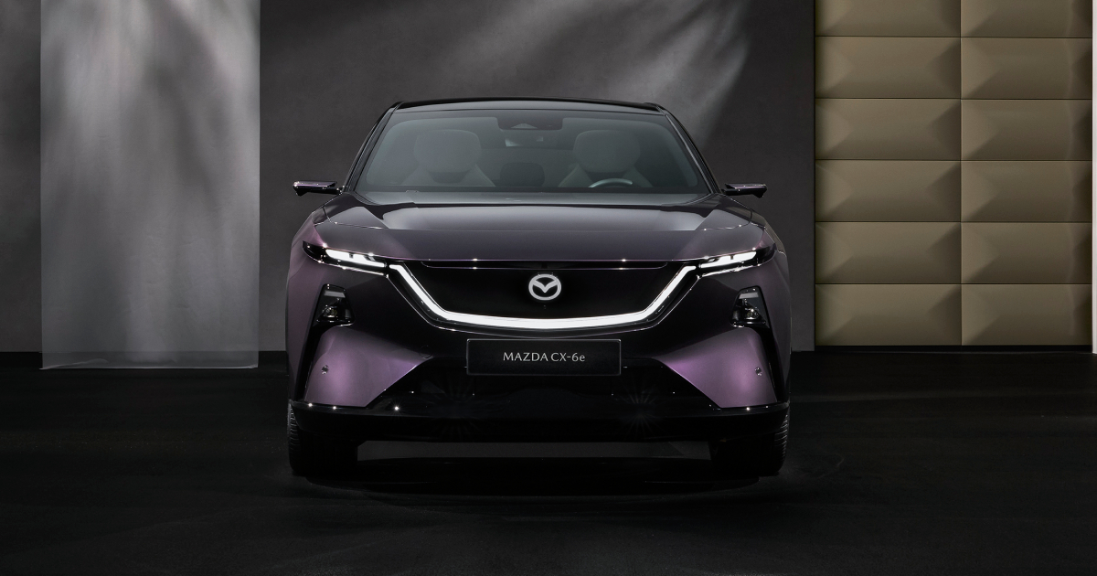 Mazda CX-6e al Salone dell'Auto di Bruxelles