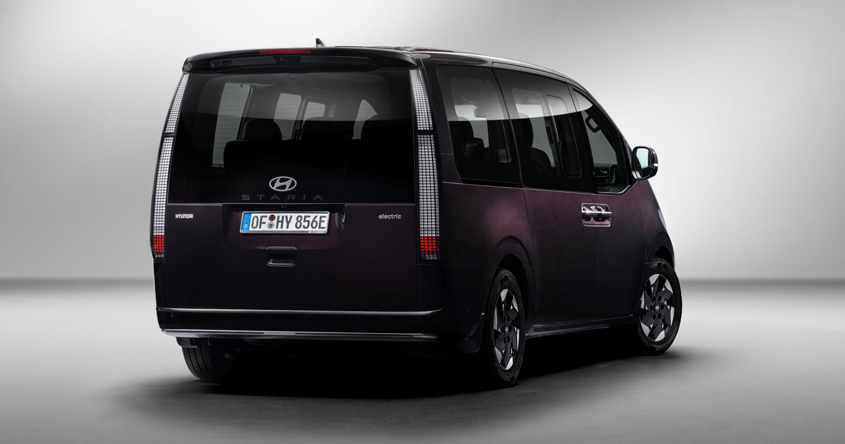 Parte anteriore di Hyundai Staria Electric