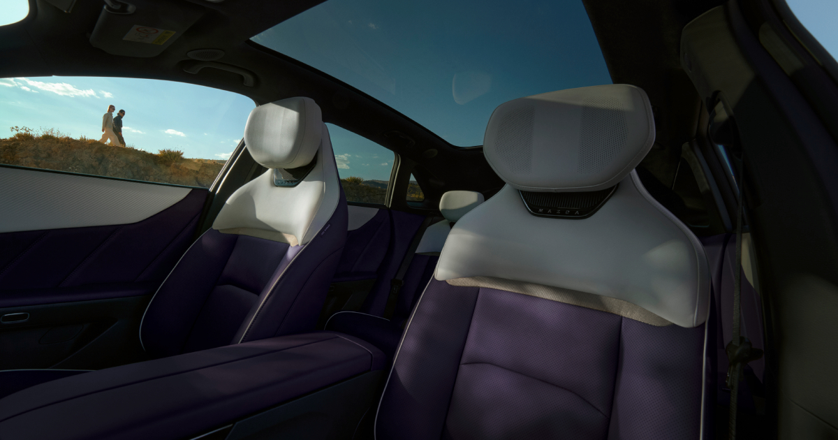 Cruscotto della Mazda CX-6e