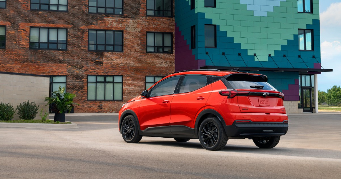 Vista posteriore Chevrolet Bolt 2027