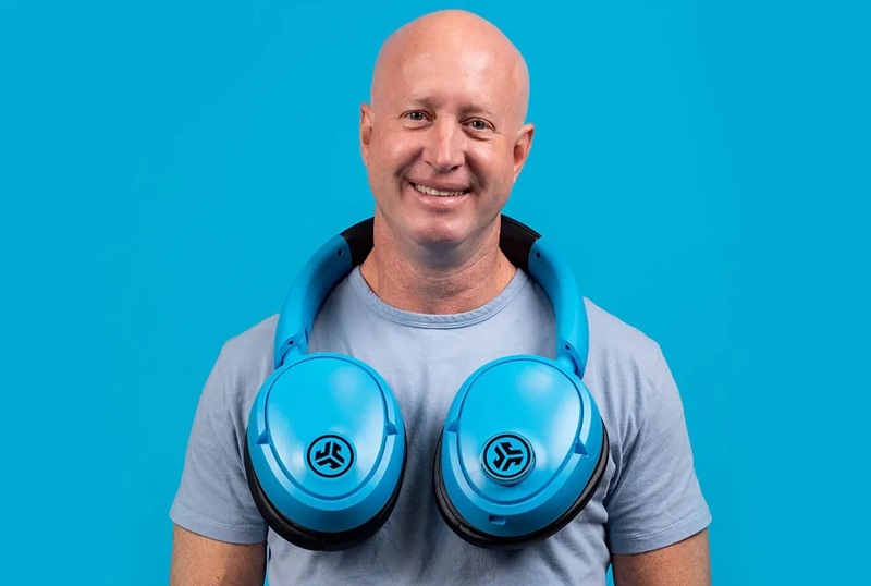 Altoparlanti e cuscinetti auricolari JLab Blue XL